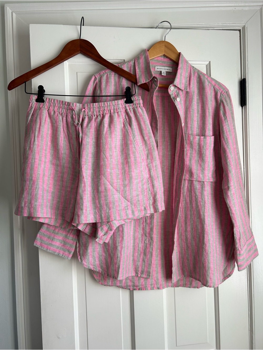 Banana Republic linen short set